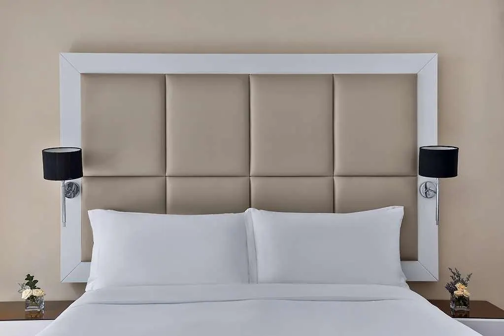 La Suite Hotel And Apartments Dubai 0*,  United Arab Emirates