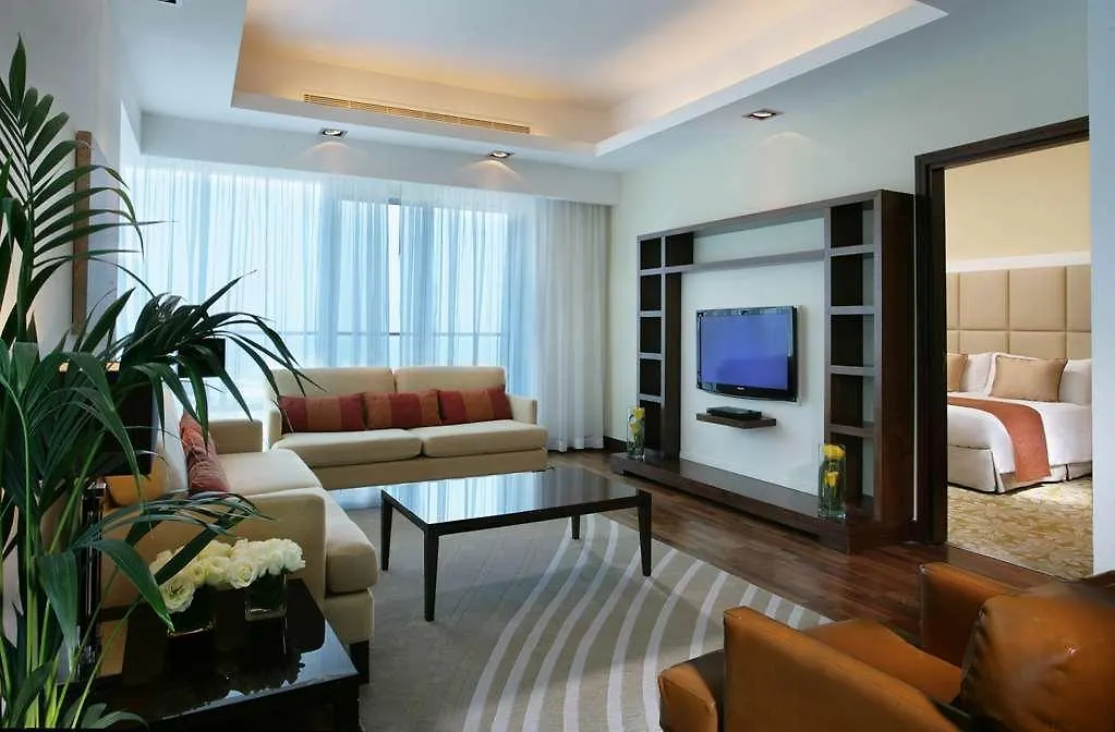 La Suite Hotel And Apartments Dubai 0*,